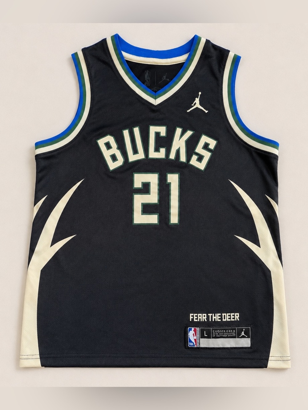 Jordan Milwaukee Bucks Jrue Holiday #21 Fear the Deer Jersey Youth Large